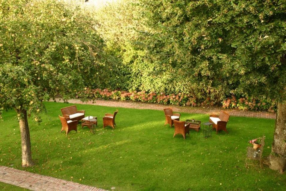 Villa Gypsy Hotel Довиль Экстерьер фото